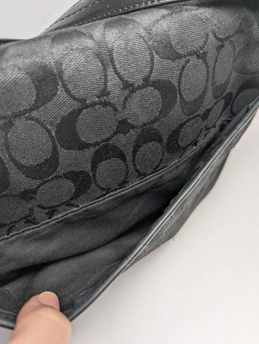 Coach Hamptons Signature Black Turnlock Flap Shoulder/Crossbody Bag #F13066